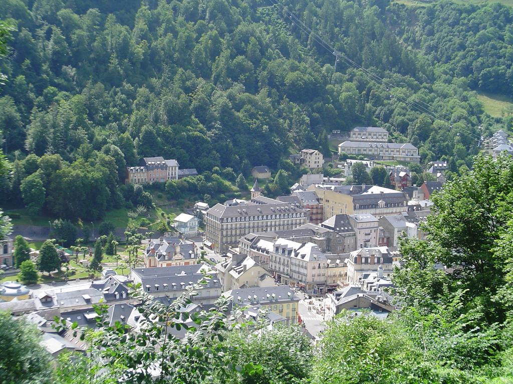 Vacances Perennes Cauterets Exteriör bild